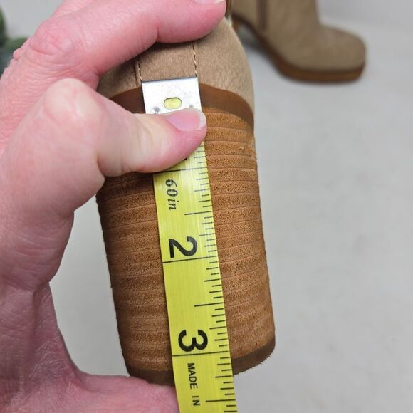 KORKS Marci II Women's Heel Tan Ankle Boots Size 6.5 - Picture 11 of 12